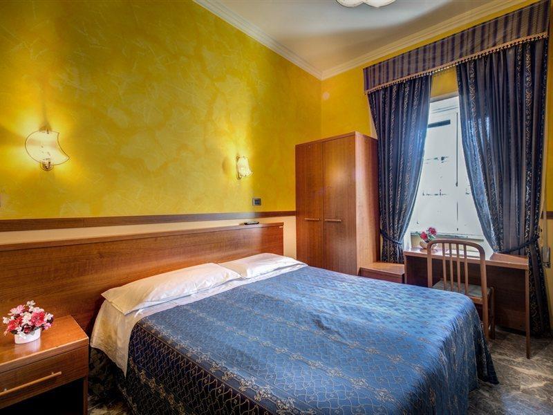 Hotel Planet Roma Ngoại thất bức ảnh