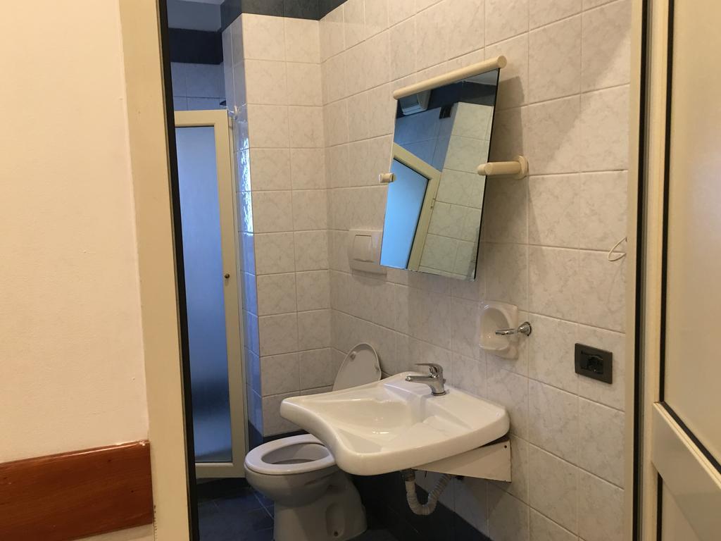 Hotel Planet Roma Ngoại thất bức ảnh